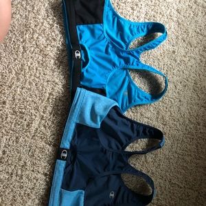 NWOT champion reversible sports bras